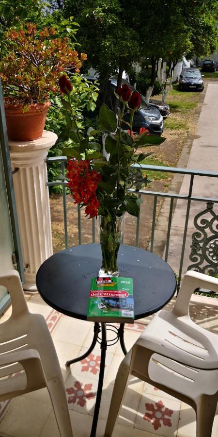 "Villa Pompei" Camere Familiari Zewnętrze zdjęcie