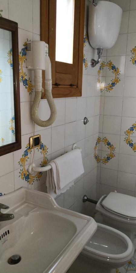 "Villa Pompei" Camere Familiari Zewnętrze zdjęcie